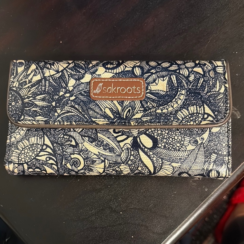 Sakroots Blue and Cream Women's Wallet